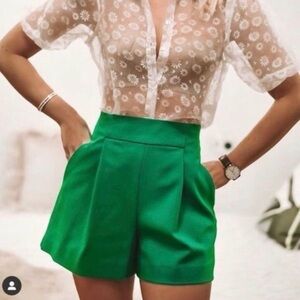 Zara Green Shorts XXL